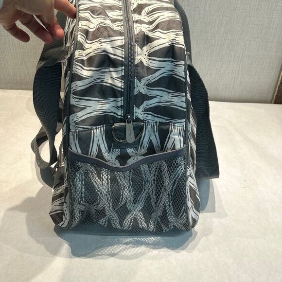 thirty-one All In Tote Duffel Bag Weekender Travel Overnight Weekender Gym Gray - Picture 6 of 11